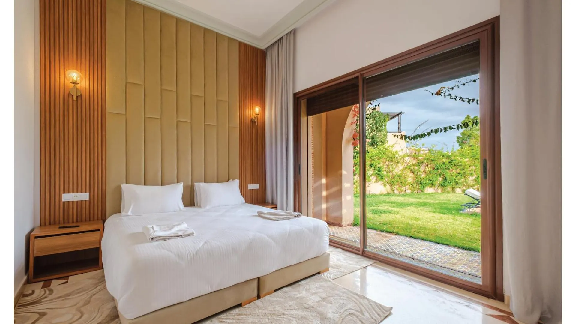 Villa Iris Jaccuzi, Piscine 20Min Centre 马拉喀什